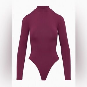 Babaton Contour Mockneck Longsleeve Bodysuit